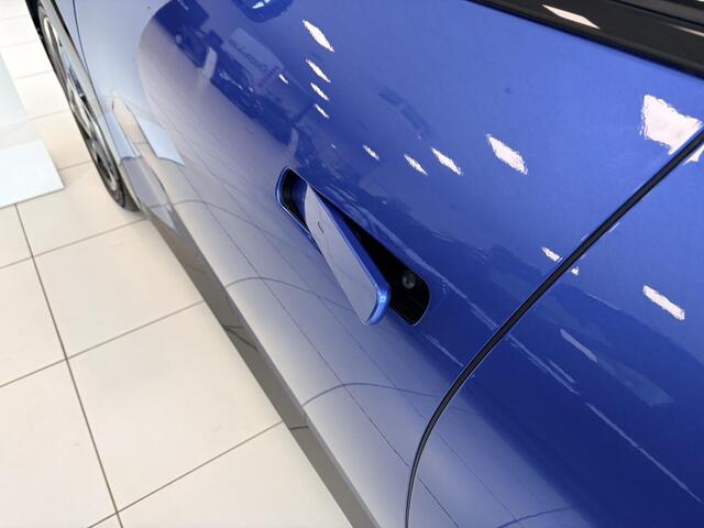 KIA EV4 GT-Line Business Edition 81.4 kWh Showroom model, direct leverbaar!