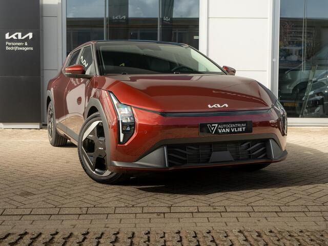KIA EV4 Plus Advanced 58.3 kWh | DIRECT LEVERBAAR | Schuifkanteldak | Navigatie | Stoel en stuurverwarming | H&K | Elektrische achterklep