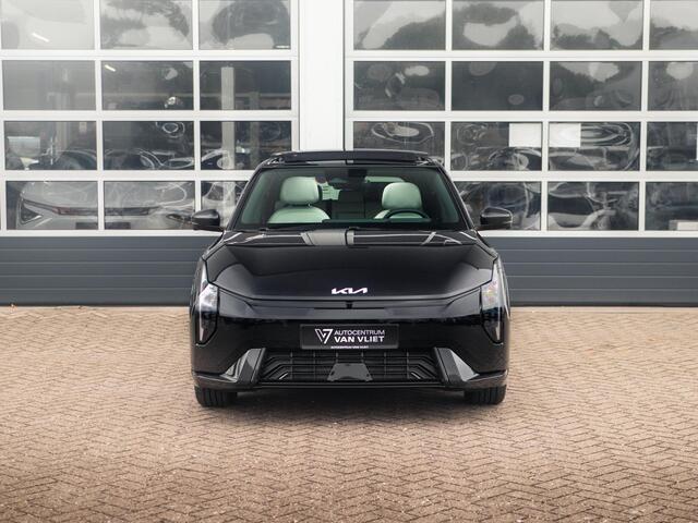 KIA EV4 GT-PlusLine 81.4 kWh | In bestelling | Schuifkanteldak | Navi | Stoel en stuurverwarming |