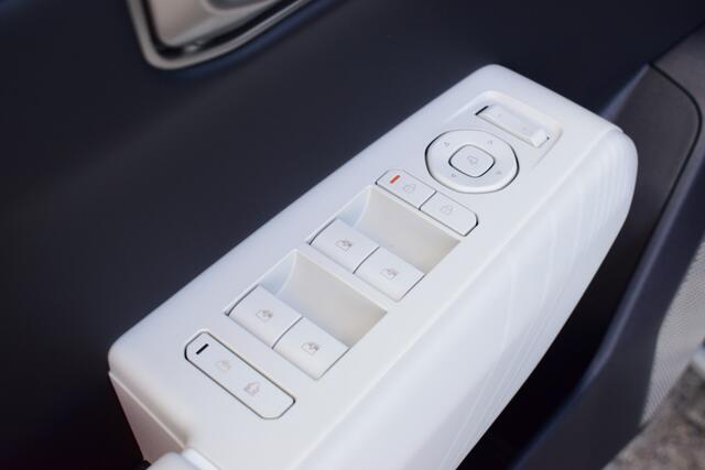 KIA EV4 Fastback GT-PlusLine 81.4 kWh | Direct leverbaar | Demo model