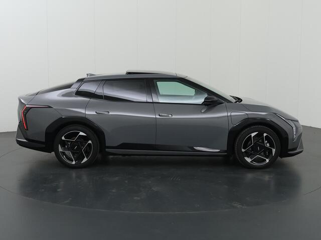 KIA EV4 Fastback GT-PlusLine 81.4 kWh | Trekhaak | Panoramaschuifdak | Head-up display | Stoelventilatie voorstoelen | Harman Kardon |
