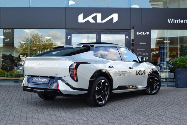 KIA EV4 Fastback GT-PlusLine 81.4 kWh | Direct leverbaar | Demo model I Meest complete uitvoering met grote accupakket | 10Jr.Garantie