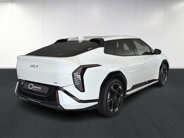 KIA EV4 Fastback GT-Line Business Edition 81.4 kWh | Stoel- en stuurwielverwarming | Adaptieve Cruisecontrol | Privacy glass | Achteruitrijcamera | Elektrisch verstelbare voorstoelen |