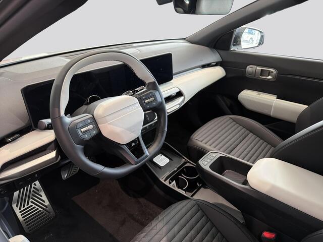 KIA EV4 Fastback GT-Line Business Edition 81.4 kWh | Stoel- en stuurwielverwarming | Adaptieve Cruisecontrol | Privacy glass | Achteruitrijcamera | Elektrisch verstelbare voorstoelen |
