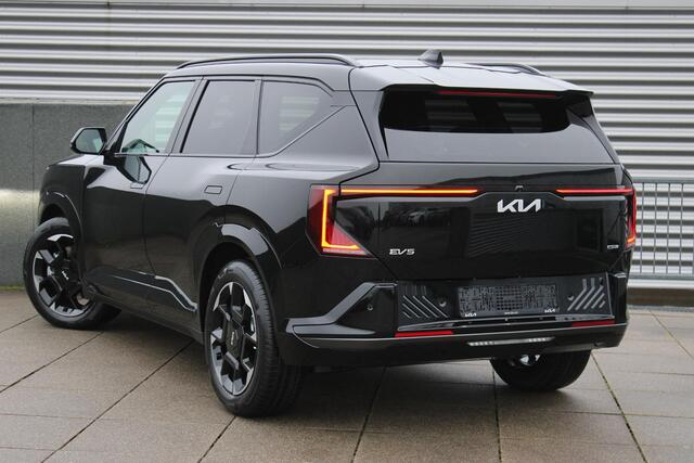 KIA EV5 Air 81.4 kWh VANAF ¤ 44.495,- DIVERSE KLEUREN EN UITVOERINGEN ONDERWEG 01-2026 INFORMEER 030-6882056