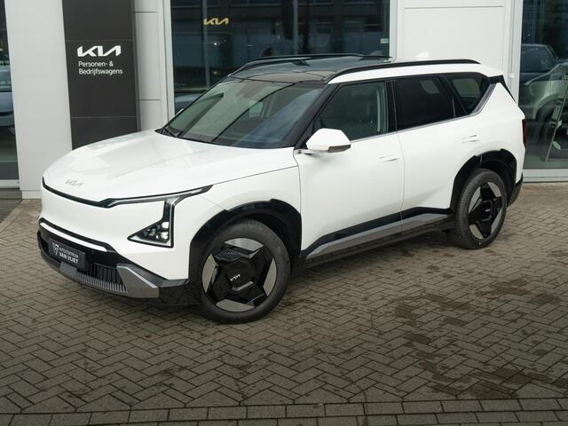 KIA EV5 Plus Advanced 81.4 kWh | OP VOORRAAD ! | Schuifkanteldak | Navigatie | Stoelverwarming |