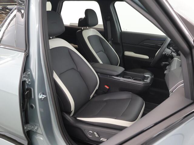 KIA EV5 GT-Line Business Edition 81.4 kWh | Panoramaschuifdak | Led Koplampen | Stoelverwarming voor en achter | Zwarte hemelbekleding |p | Stoelventilatie | Adaptieve cruise control |
