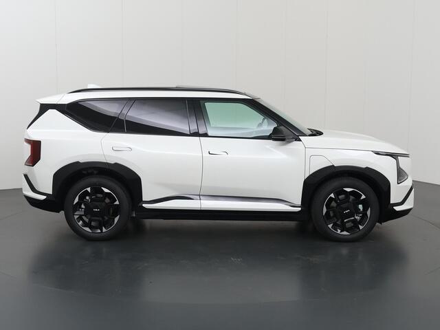 KIA EV5 GT-Line Business Edition 81.4 kWh | Panoramaschuifdak | Led Koplampen | Stoelverwarming voor en achter | Zwarte hemelbekleding |p | Stoelventilatie | Adaptieve cruise control |
