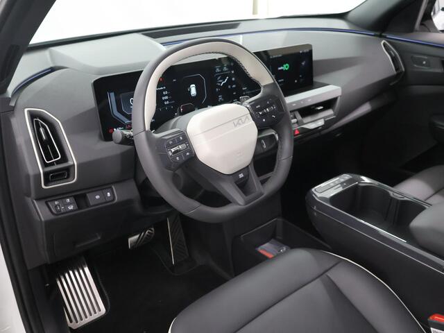 KIA EV5 GT-Line Business Edition 81.4 kWh | Panoramaschuifdak | Led Koplampen | Stoelverwarming voor en achter | Zwarte hemelbekleding |p | Stoelventilatie | Adaptieve cruise control |