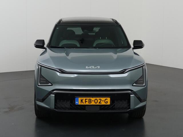 KIA EV5 GT-Line Business Edition 81.4 kWh | Panoramaschuifdak | Led Koplampen | Stoelverwarming voor en achter | Zwarte hemelbekleding |