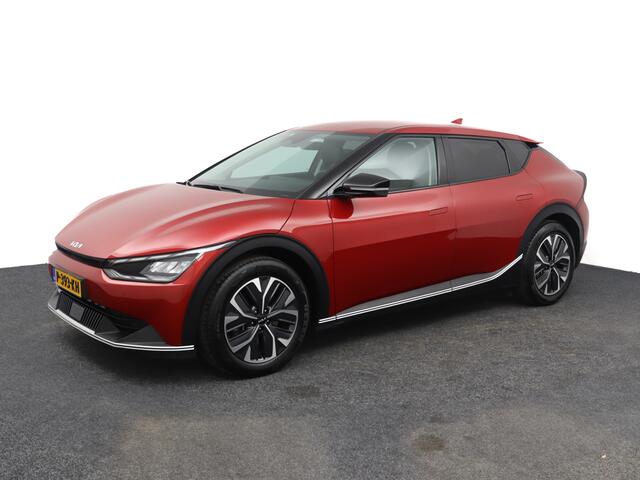 KIA EV6 58 kWh Light Edition - Stoelverwarming - Navigatie - LED koplampen - Privacy Glass - Fabrieksgarantie tot 04-2029