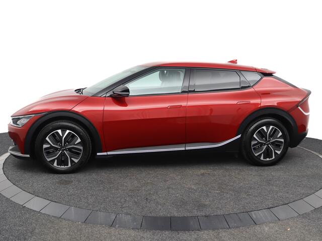 KIA EV6 58 kWh Light Edition - Stoelverwarming - Navigatie - LED koplampen - Privacy Glass - Fabrieksgarantie tot 04-2029