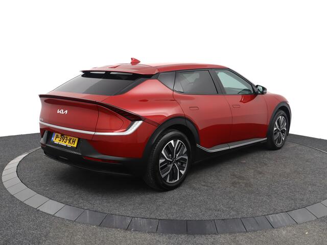 KIA EV6 58 kWh Light Edition - Stoelverwarming - Navigatie - LED koplampen - Privacy Glass - Fabrieksgarantie tot 04-2029