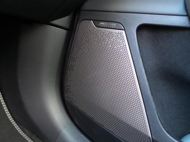 KIA EV6 GT-Line 77.4 kWh Kia EV6 GT-Line 77 kWh | Direct leverbaar | Stoelverwarming en -ventilatie | Electr. schuifdak