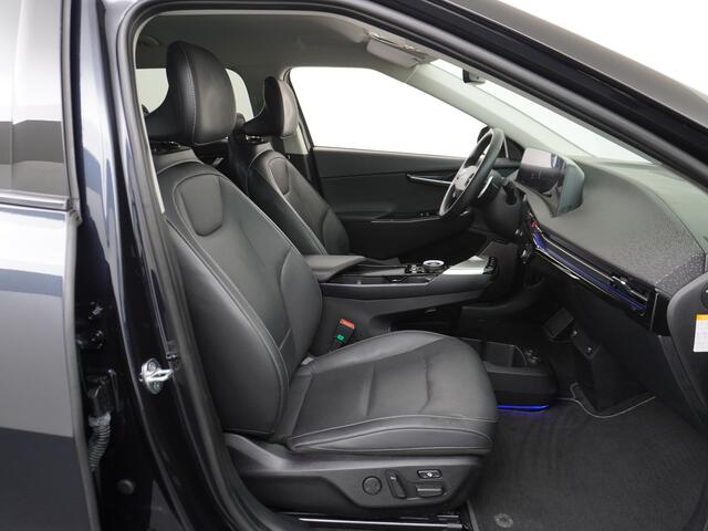 KIA EV6 Plus 77.4kWh Leer Warmtepomp 20"Apple Carplay Android Auto Adap. Cruise Camera Navi Ecc Stoel(+Geventileerd)+Bank+Stuur-Verwarmd Elek.Verst.Stoelen Keyless DAB PDC Elek.Achterklep Led Regen-Lichtsensor Verkeersbord detectie Connected Services Bluetooth Ui