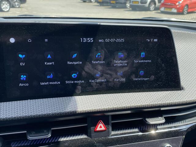 KIA EV6 Plus 77.4 kWh NL-auto met o.a. stoel-/stuur-/achterbankverwarming, trekhaak, navigatie, LED, etc.