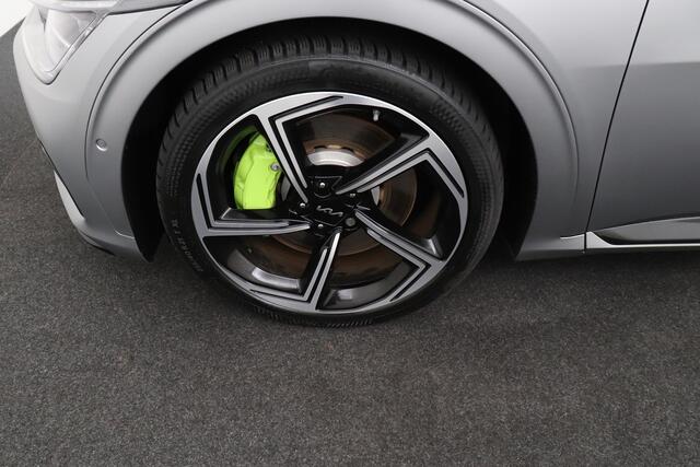 KIA EV6 GT AWD 77.4 kWh 585 PK Schuif-/kanteldak Warmtepomp 21'LMV Kuipstoelen
