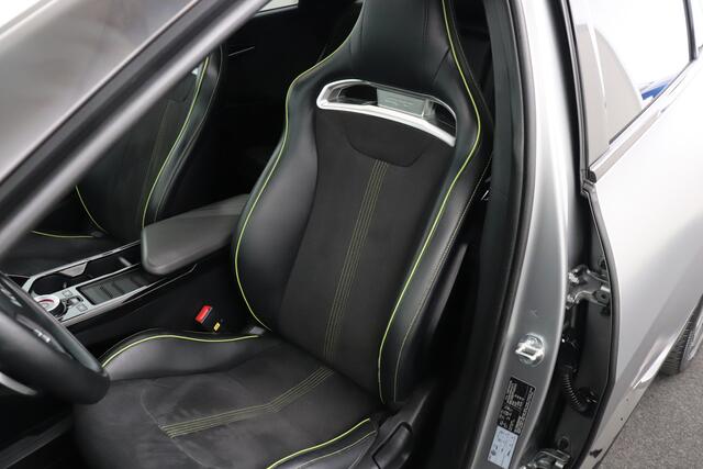 KIA EV6 GT AWD 77.4 kWh 585 PK Schuif-/kanteldak Warmtepomp 21'LMV Kuipstoelen