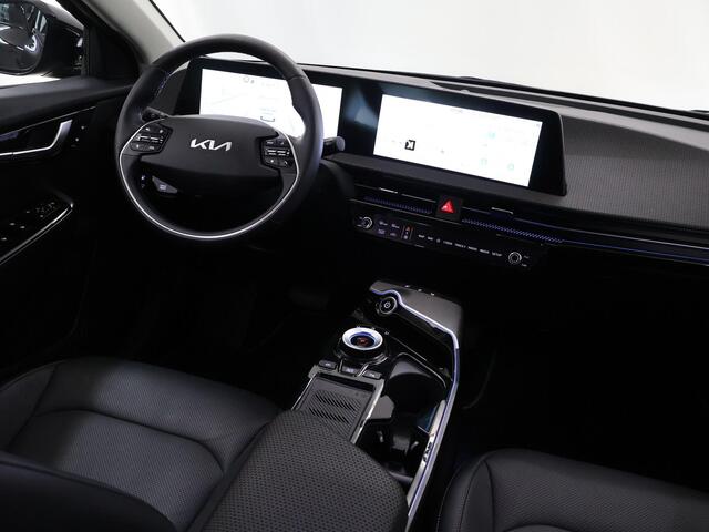KIA EV6 Edition Advanced 77.4 kWh | 20 Inch lichtmetalen velgen | Lederen Bekleding | Stoel/Stuurwielverwarming | Elekt. Stoelverstelling met geheugen |