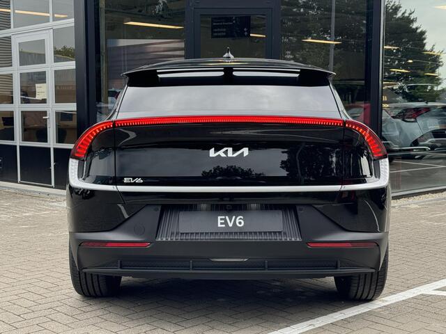 KIA EV6 Light Edition 58 kWh | Snel Leverbaar!!! | Stoelverwarming | Adaptieve Cruise Control | Keyless Go |