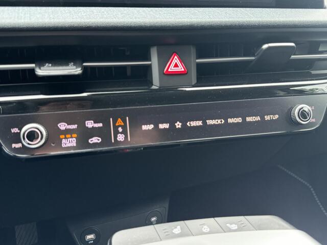 KIA EV6 Light Edition 58 kWh | Snel Leverbaar!!! | Stoelverwarming | Adaptieve Cruise Control | Keyless Go |