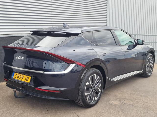 KIA EV6 Plus 77.4 kWh Trekhaak, BTW-auto! 1e eign. NL-auto! SOH 100%, Navigatie, Stoelkoeling, Stoelverwarming, Stuurwiel verwarmd, Dodehoekdetectie, Leder, LED, Elek. bestuurdersstoel