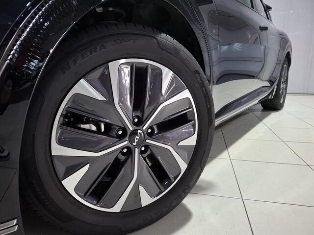 KIA EV6 Plus 77.4 kWh Btw auto, NL auto, Apple Carplay/Android Auto, Navigatie, Stoel en stuur verwarming.