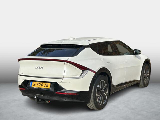 KIA EV6 Plus 77.4 kWh | Trekhaak | Vehicle-To-Load | Spraakbediening | Dodehoek detectie met correctie | Parkeersensoren | Achteruitrij camera | Stoel/Stuurverwarming |