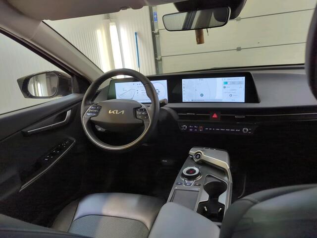 KIA EV6 Air 58 kWh Airco ECC NAvi Carplay Adaptive Cruise Control 19" LM Velgen Full LED PDC VA + Camera