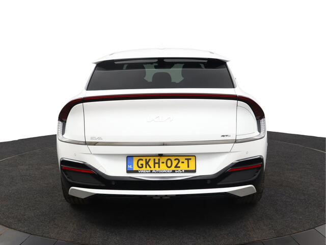 KIA EV6 GT-Line 77.4 kWh Stoelverwarming -/ ventilatie - Elektrisch verstelbare voorstoelen - Apple Carplay/Andoid Auto - Achteruitrijcamera - Climate Control - Fabrieksgarantie tot 2031