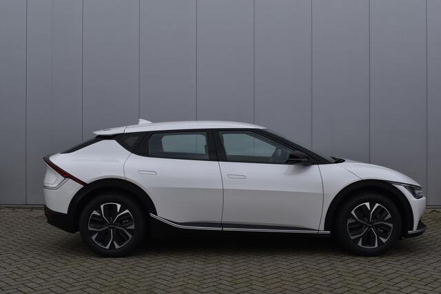 KIA EV6 Light 58 kWh | Apple Carplay | LED koplampen | Achteruitrijcamera| Navigatiesysteem |