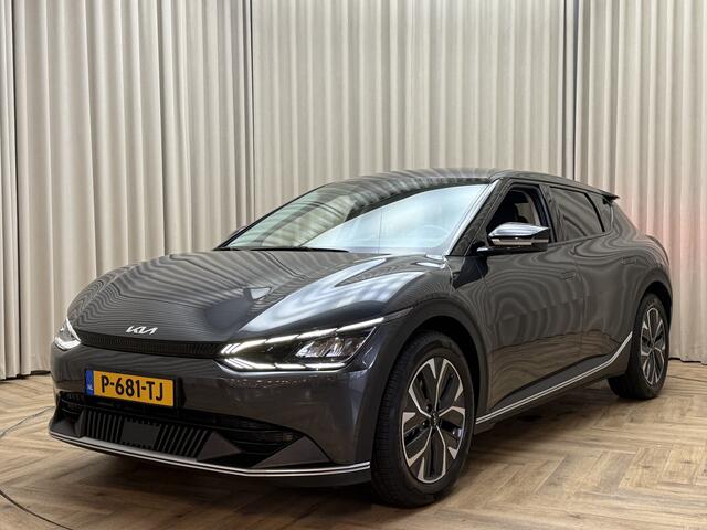 KIA EV6 Air 58 kWh *Org.NL!* Eerste Eigenaar / Adapt. Cruise / Carplay / Stoel+Stuurverwarming / Keyless / 1/2 Leder / Camera / Keyless / 19'' LMV
