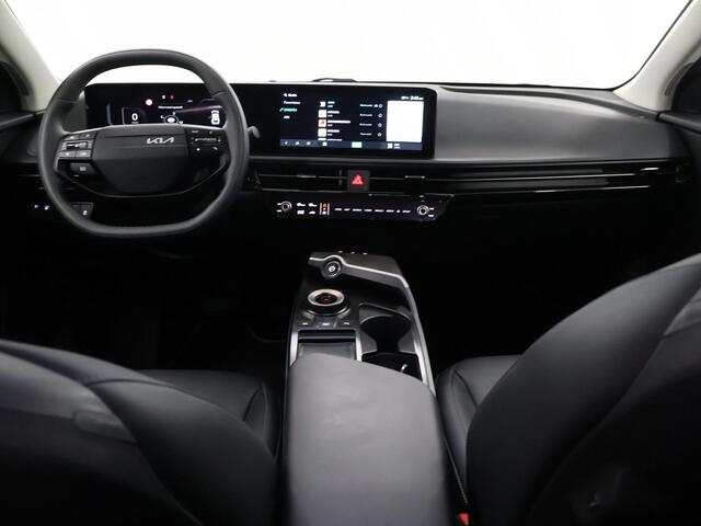 KIA EV6 Light Edition 63kWh Elektromotor 125kW (A) | Stoel/Stuurwielverwarming | Navigatie | Parkeercamera | Climate Control |