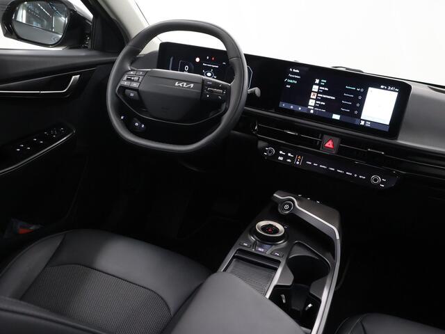 KIA EV6 Light Edition 63kWh Elektromotor 125kW (A) | Stoel/Stuurwielverwarming | Navigatie | Parkeercamera | Climate Control |