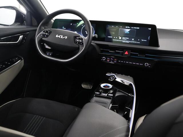 KIA EV6 GT-Line 77.4 kWh | Panoramadak | Meridian Audio | Elekt. Stoelverstelling met geheugen | Stoelventilatie | Head-Up Display |