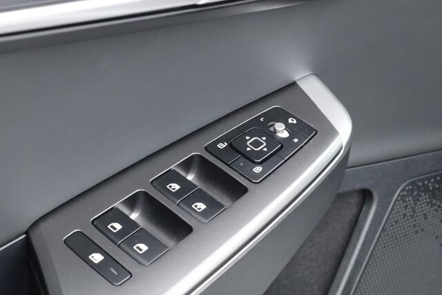 KIA EV6 Light Edition 58 kWh | SOH 97% | Navi | Stoel- Stuurverw. | Adapt. Cruise | Camera | Apple CarPlay