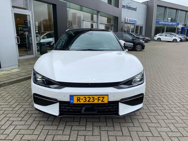 KIA EV6 GT-Line 77.4 kWh voor info bel 0492-588951 // 1 eigenaar // dealeronderhouden roel@vdns-kia.nl 0492-588951