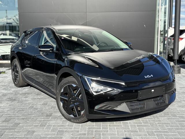 KIA EV6 Light Edition 63 kWh Stoel/Stuurwielverwarming | Navigatie | Parkeercamera | Climate Control |