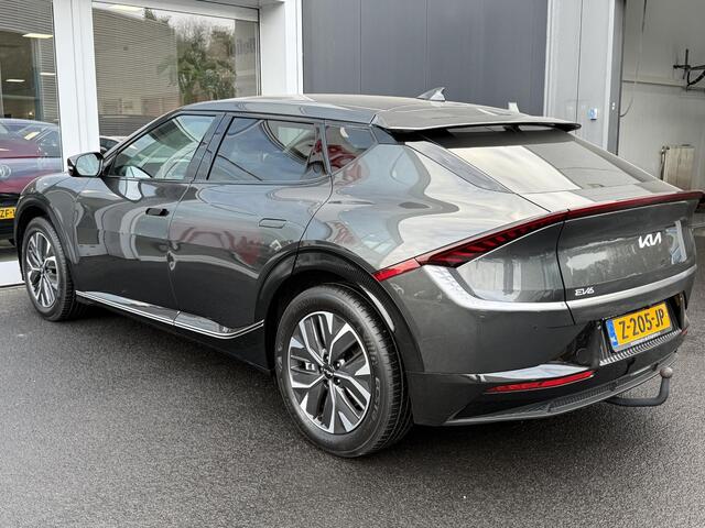 KIA EV6 Plus 77.4 kWh Trekhaak 13-polig, stoel ventilatie, stuur- & stoelverwarming, achterbank verwarmd, parkeersensoren, adaptieve cruise control, navigatie Apple CarPlay/Android Auto