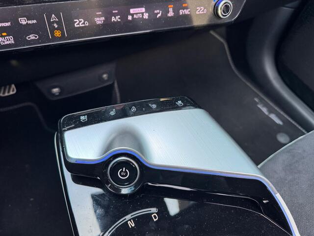 KIA EV6 GT-Line 77.4 kWh Panoramadak, Stoelventilatie, Stuur/Stoelverwarming, Trekhaak, Meridian Audio, Head Up