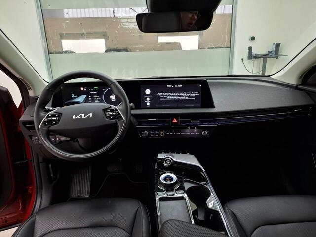 KIA EV6 Plus 77.4 kWh | 99.000 KM | SOH 100% | Trekhaak | Lederen Interieur | WORDT VERWACHT
