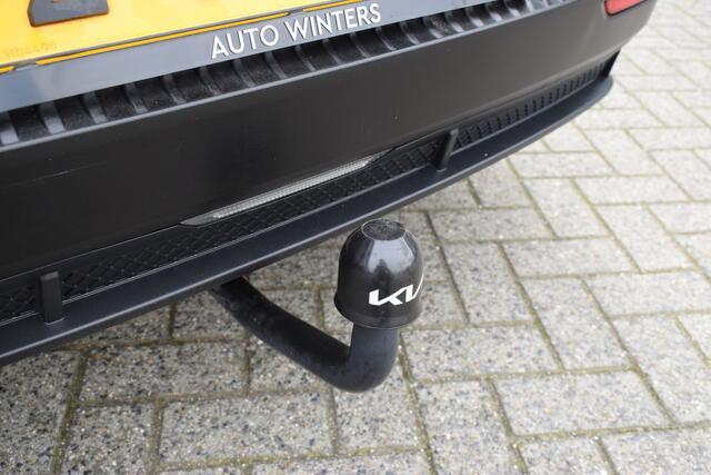 KIA EV6 Light Edition 58 kWh | Trekhaak | Stuur + Stoelverwarming | Navigatie | Camera | Tot 10Jr. Kia-garantie |