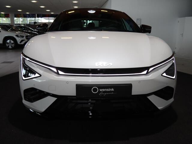 KIA EV6 GT-Line 84 kWh | Panoramaschuifdak | 360 Camera | Head-up display | 20"GT-Line Velgen | LED-Matrix | Stoelventilatie | Warmtepomp |