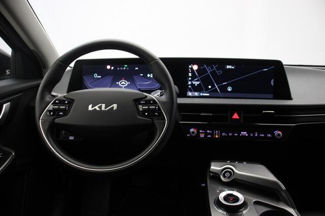 KIA EV6 58 kWh - Carplay, Navi, Cruise, Camera, Stoel/Stuur verw. Half Leer, SOH 100% GERESERVEERD!!!