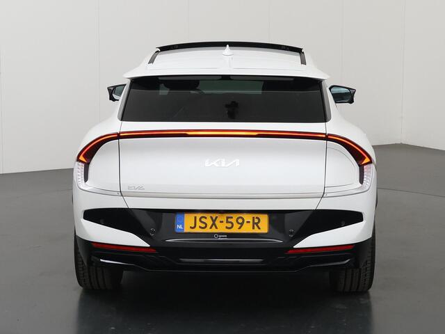 KIA EV6 Plus Advanced 84 kWh | Meridian Sound system | Dodehoekcamera | Warmtepomp | Stoelventilatie | Achteruitrijcamera| Stoelverwarming |