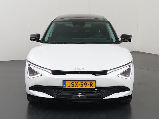 KIA EV6 Plus Advanced 84 kWh | Meridian Sound system | Dodehoekcamera | Warmtepomp | Stoelventilatie | Achteruitrijcamera| Stoelverwarming |