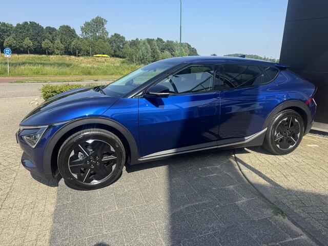KIA EV6 Light Edition 63 kWh , Snel Leverbaar!, Inclusief 2000 Euro Inruilpremie, Complete Uitvoering!, Voorraadkorting!