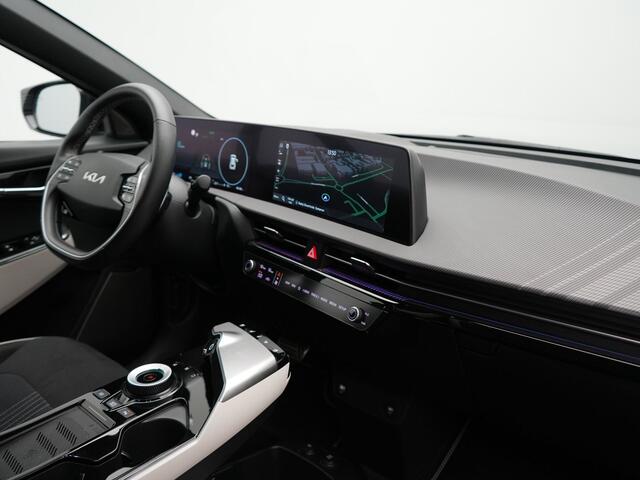 KIA EV6 GT-Line AWD 77.4 kWh 325pk Dealer O.H. | Adaptive Cruise | Head Up | 360 Camera | Alcantara Sportstoelen Ventilatie & Memory | Meridian Audio | Keyless | Blis | Apple Carplay | Stoelen & Stuur Verwarmd | Navigatie | DAB | 21"L.M |