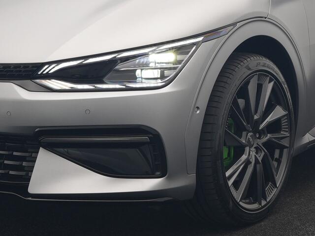 KIA EV6 GT-Line AWD 77.4 kWh 325pk Dealer O.H. | Adaptive Cruise | Head Up | 360 Camera | Alcantara Sportstoelen Ventilatie & Memory | Meridian Audio | Keyless | Blis | Apple Carplay | Stoelen & Stuur Verwarmd | Navigatie | DAB | 21"L.M |