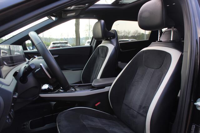 KIA EV6 GT-Line 77.4 kWh / Full option! / Panoramadak / 360Camera / Head-up / Keyless / 19'' / Half leder / Matrix LED / DAB / ACC / Stoelverwarming V+A / Warmtepomp